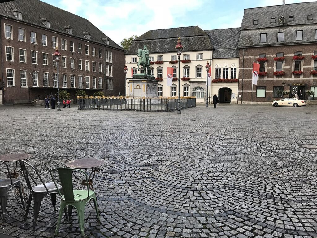 Altstadt (233794617).jpeg